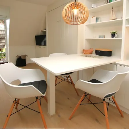 Apartamento Luettmarsch 13_ Whg_ 10 *