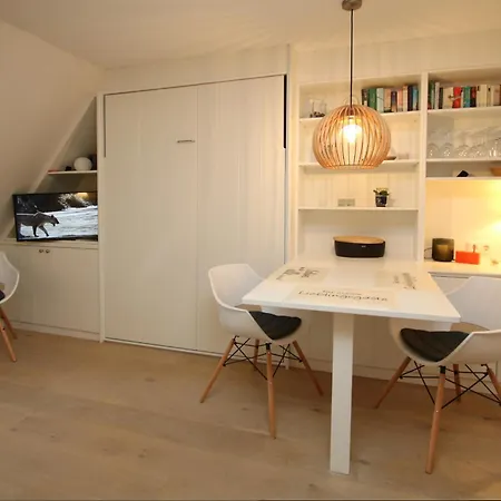 Luettmarsch 13_ Whg_ 10 *