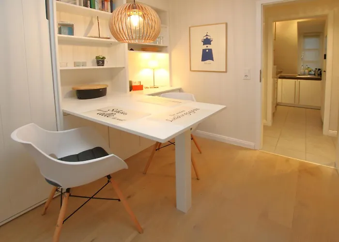 Luettmarsch 13_ Whg_ 10 *