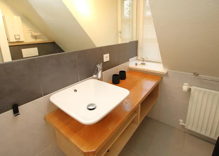 Lägenhet Luettmarsch 13_ Whg_ 10 *